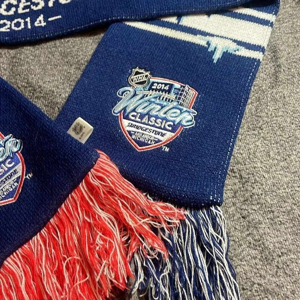 Reebok Winter Classic 2014 Scarf - Blue and Red